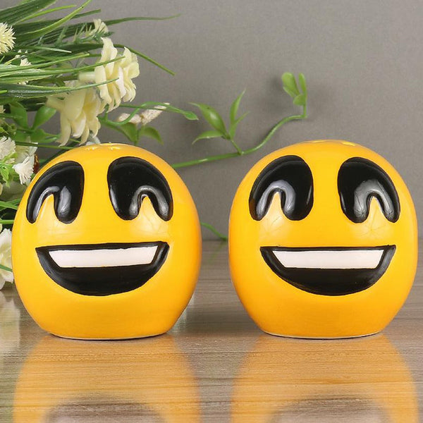 Smiley Emoji Ceramic Salt & Pepper Shaker.